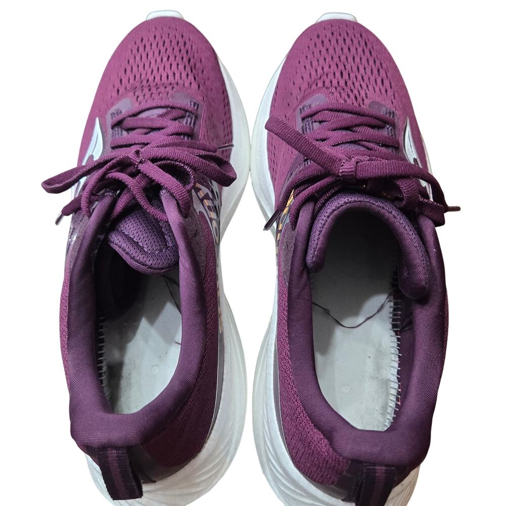 NO INSOLES Saucony Ride 17 running shoe in Plum/White women's 9 - Picture 5 of 8